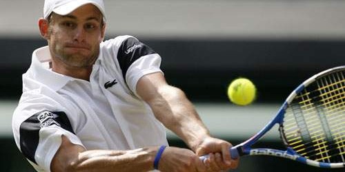  贝雷蒂尼发球重炮，女王杯草地赛轰出25记ACE