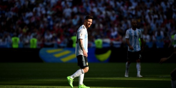  梅西领衔阿根廷队强势晋级美洲杯决赛圈