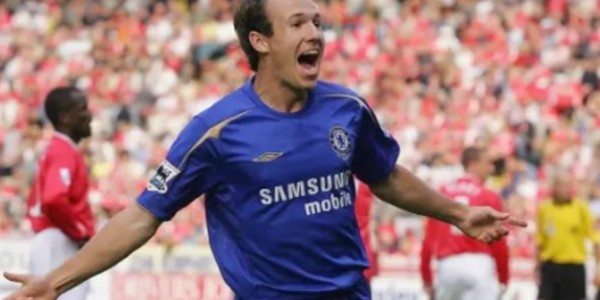  都灵稳扎稳打，客场收获宝贵一分  