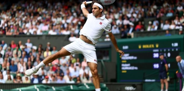  费德勒退役巡演引爆全场泪目