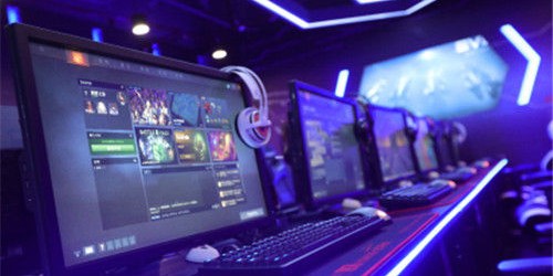  电竞嘉年华盛大开幕，万千玩家共襄盛举