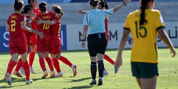  女足亚洲杯中国姑娘强势夺冠