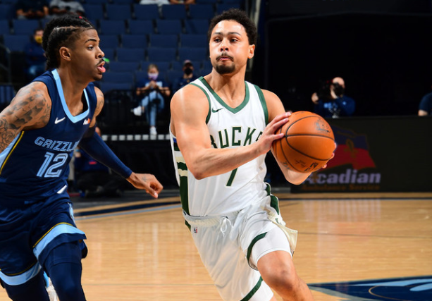  莫兰特暴扣绝杀灰熊终结快船不败