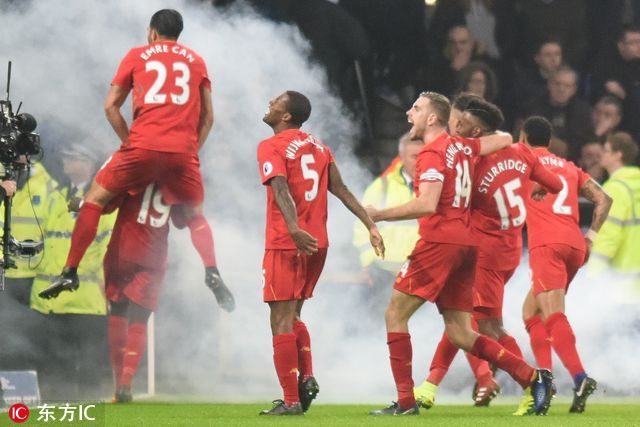  卡利亚里读秒绝杀，主场球迷沸腾庆祝  