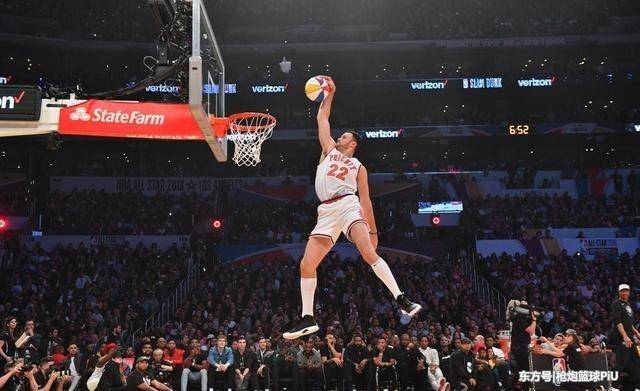  扣篮大赛创意无限，飞行大队竞逐天际