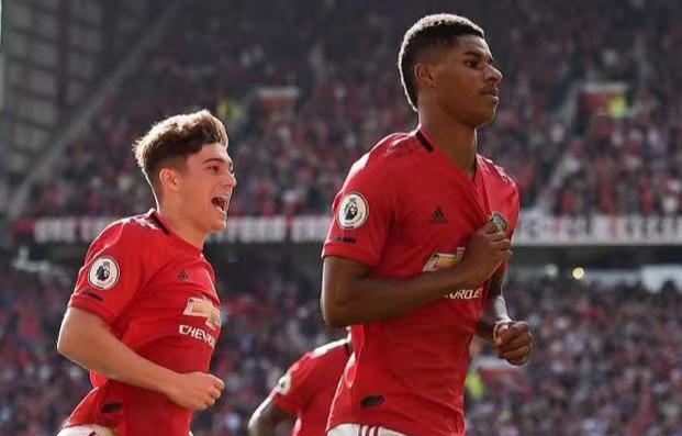  英超黑马逆袭榜首，传统豪强面临严峻挑战