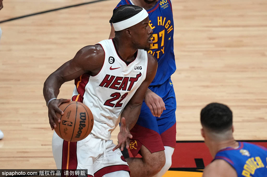  外援连线所向披靡，内外双核驱动胜利引擎